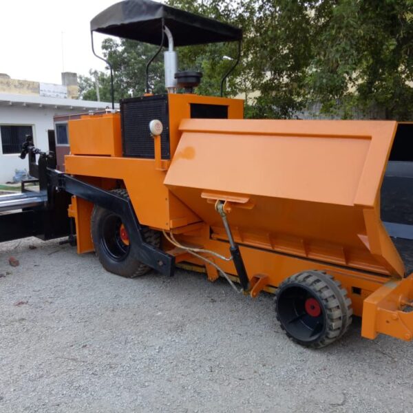 Road Paver Finisher from Vishwakarma Engineering Works